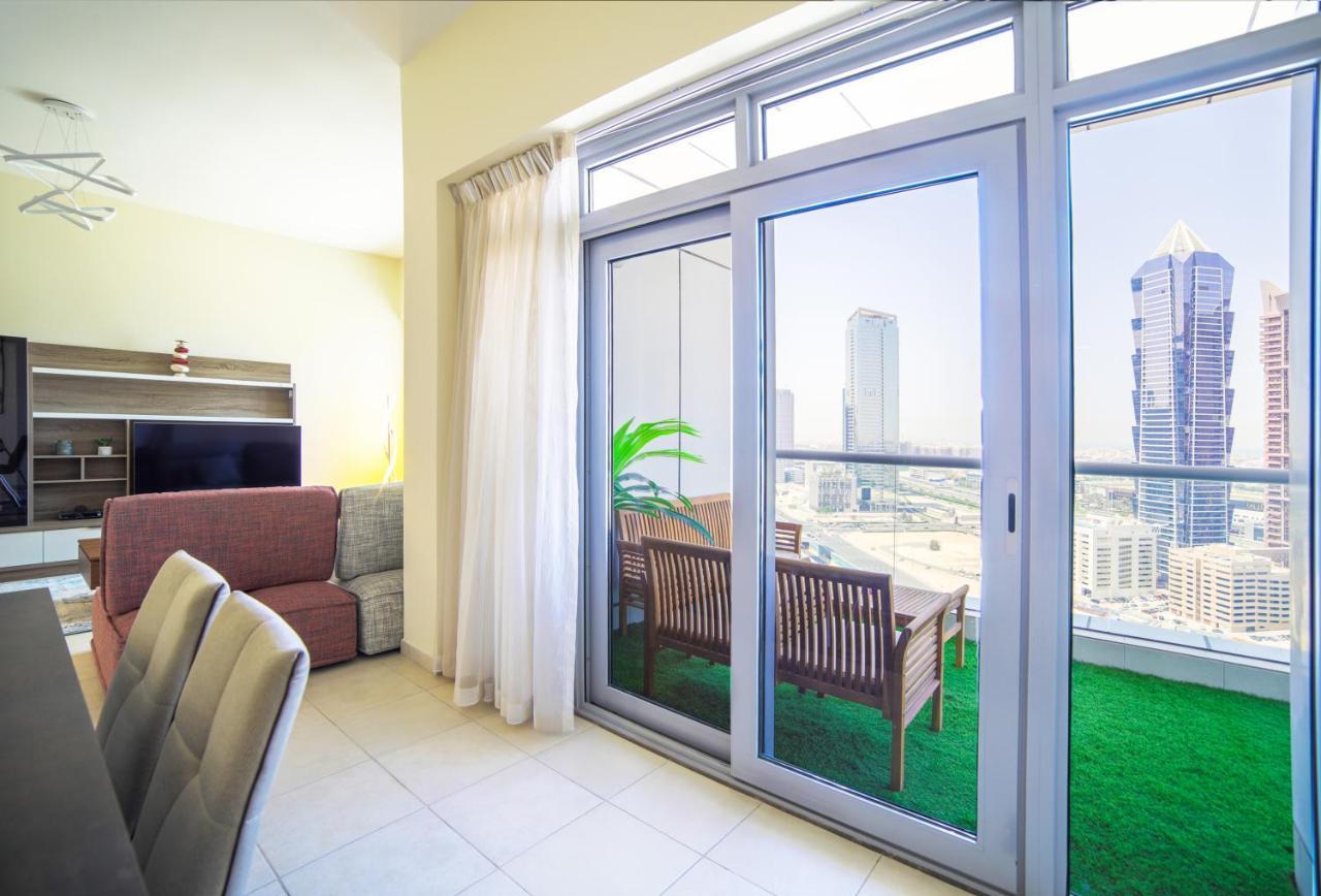 Scenic 2 Bedroom Apartment - Downtown Business Bay Dubai Exterior photo