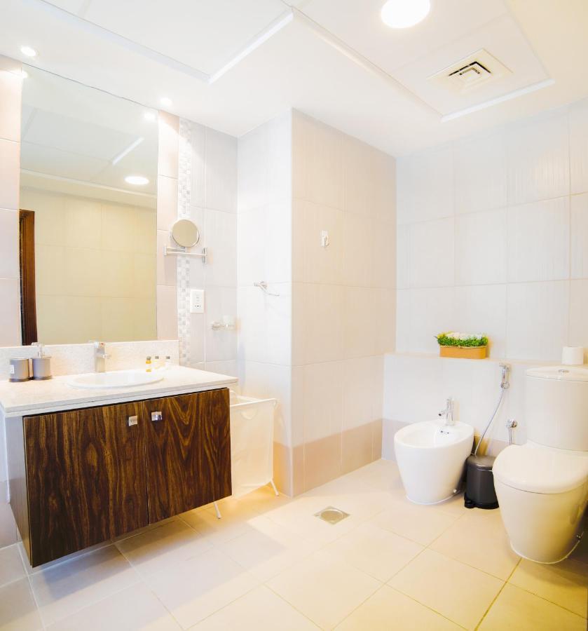 Scenic 2 Bedroom Apartment - Downtown Business Bay Dubai Exterior photo