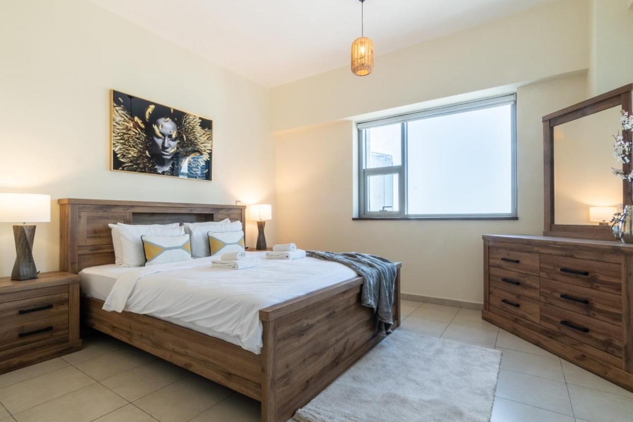 Scenic 2 Bedroom Apartment - Downtown Business Bay Dubai Exterior photo